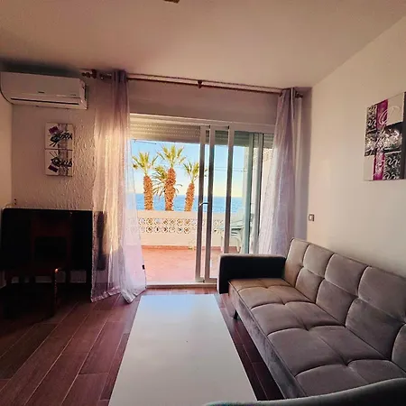 Magnificent On The Beachfront, Cleaning Included Apartment Almunecar