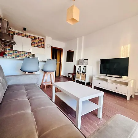 Magnificent On The Beachfront, Cleaning Included